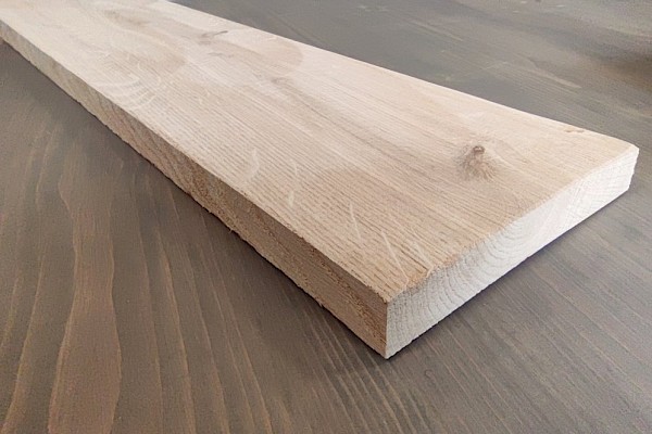 Eiken plank geschuurd en bekantrecht 28mm dik - 25cm breed | Bestel in onze webshop Royal Fence | houten en houten poorten
