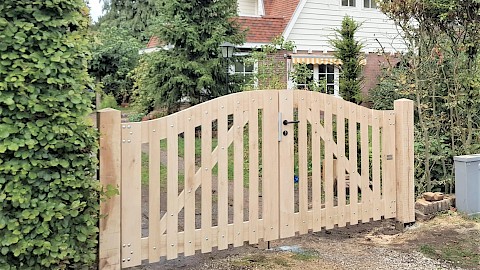 Houten en poorten | prijs/kwaliteit Fence | houten hekken en houten poorten