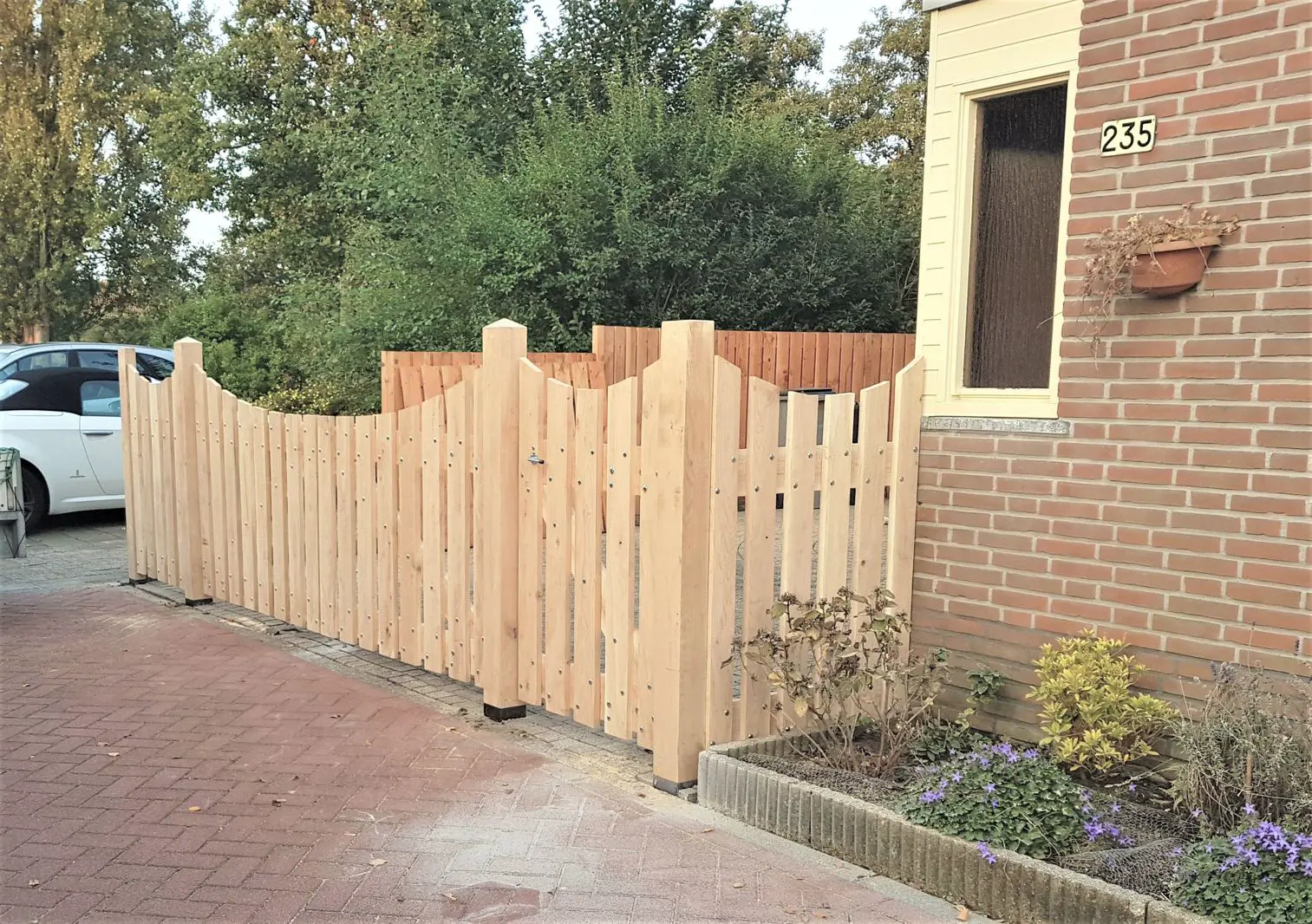 Voorbeeld 20: Eikenhouten hek met boog vorm