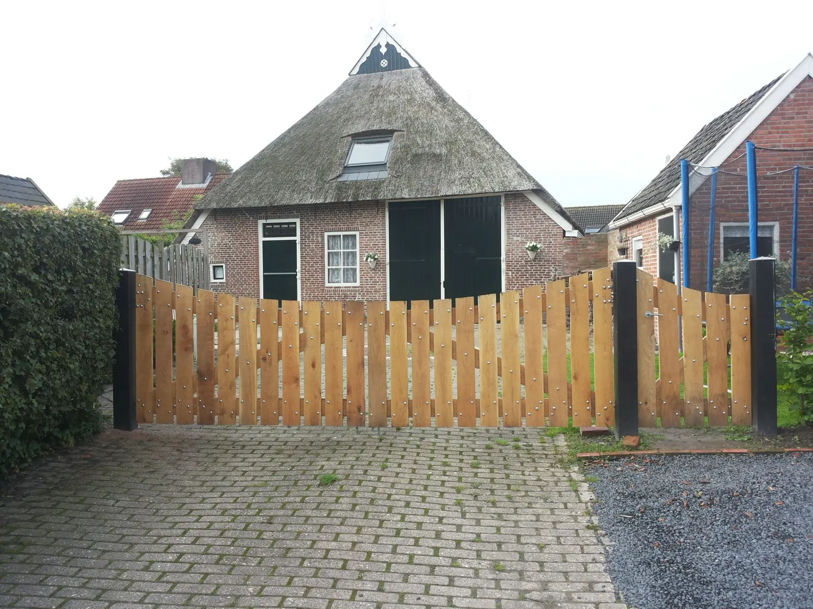 Voorbeeld 12: Houten toegangspoort